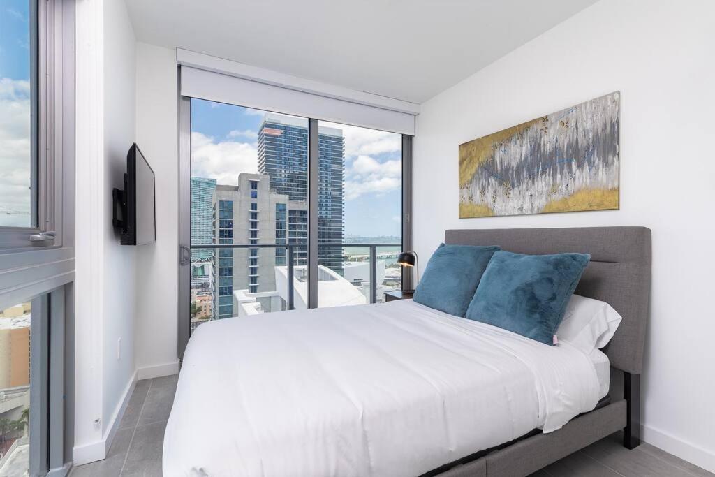 Amazing 2 Bedroom 30Th Floor Downtown Free Parking Miami Buitenkant foto