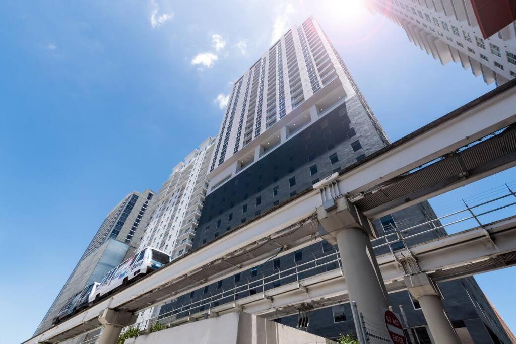 Amazing 2 Bedroom 30Th Floor Downtown Free Parking Miami Buitenkant foto